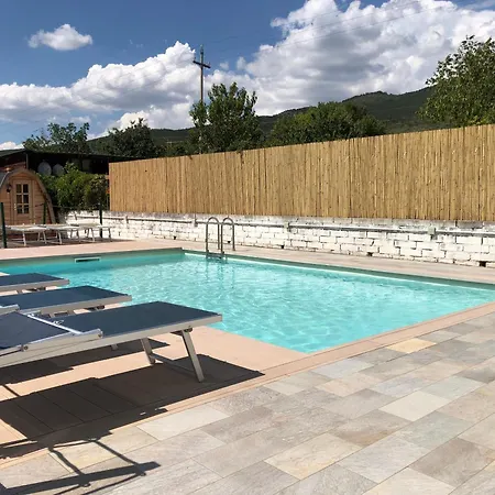 Farm stay Agriturismo Statale 17 *