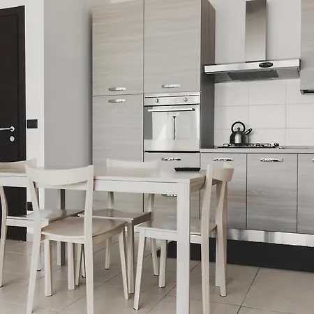 Lantgård Statale 17 *